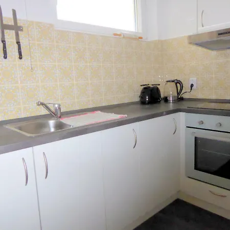 Sonnige Wohnung, Uninahe Apartment
