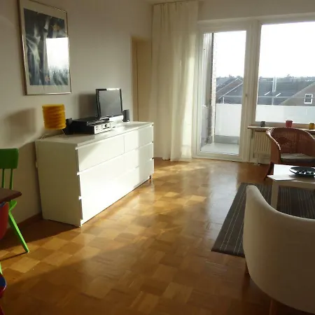 Sonnige Wohnung, Uninahe